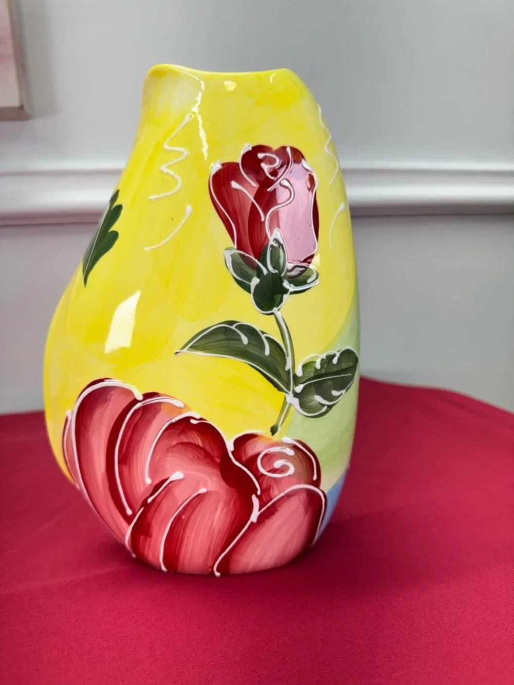 9INCH TALL HAND PAINTED ROSE CERAMIC FLOWER VASE .